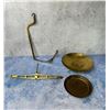 Image 5 : Collection of Antique Pharmacy Scale Parts