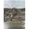 Image 3 : Assorted Montana Ranch Used Animal Traps