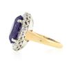 Image 5 : Vintage 14K TT Gold 7.15 ctw Oval Amethyst w/ Round Diamond Halo Cocktail Ring
