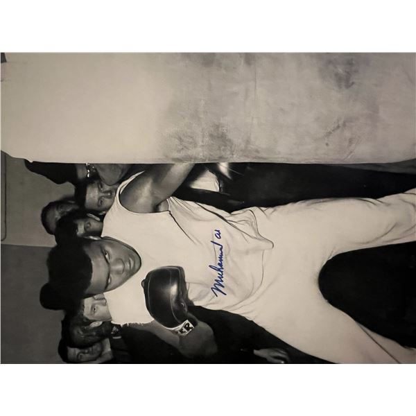 Muhammad Ali signed photo