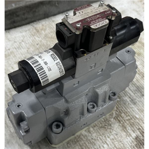 TOYOOKI #HDD3-3W-BGA-2-06B-LYD2 Valve
