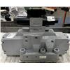 Image 2 : TOYOOKI #DD3C-3W-BGA-2-06B-LYD2 Valve