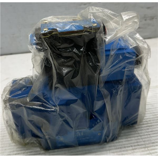 Eaton #DG4V-3-2AL-M-FTWL-B6-60 Valve
