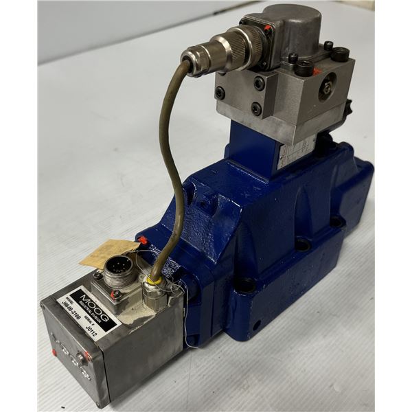 MOOG #B97012-024 Valve