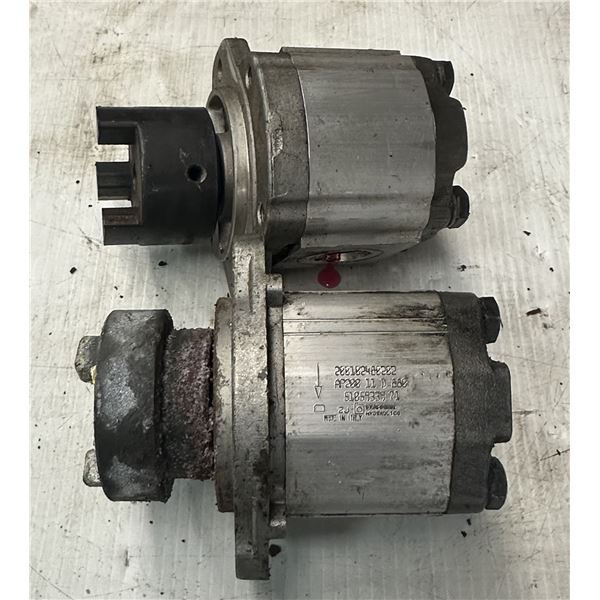 (2) Parker #3349111068 Gear Pumps