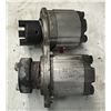 Image 1 : (2) Parker #3349111068 Gear Pumps