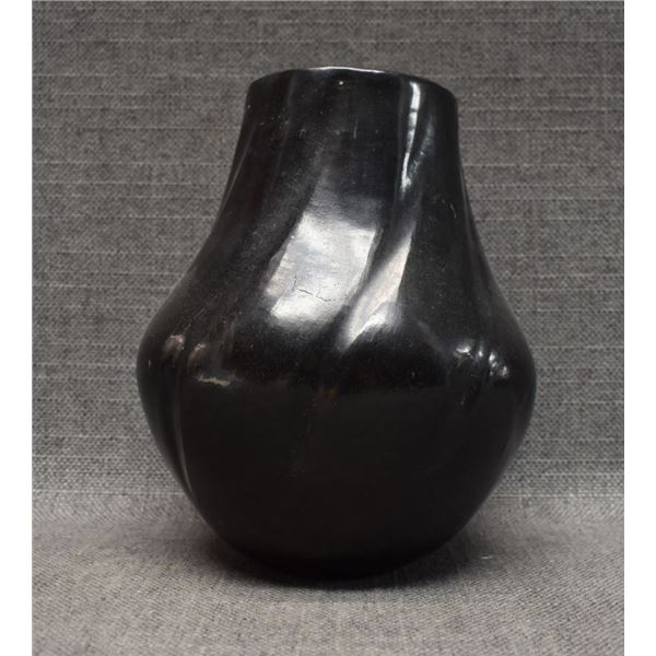SANTA CLARA POTTERY VASE