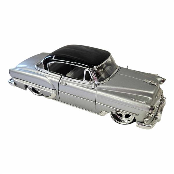 Jada Toys 1/24 Scale 1953 Chevy Bel-Air Die Cast Car