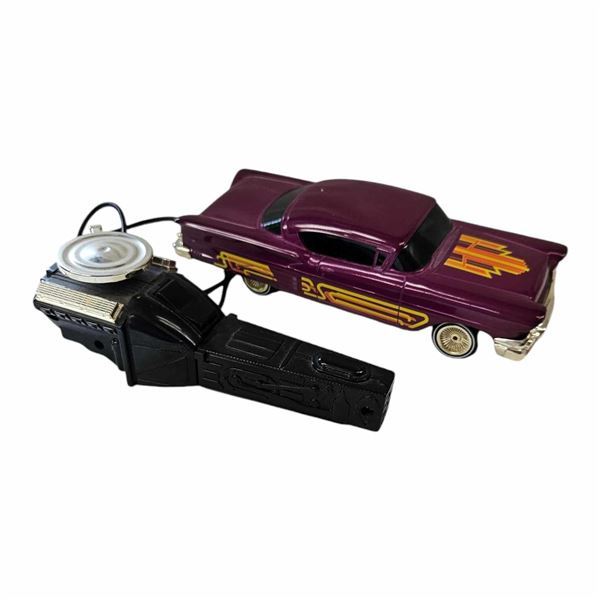 1999 Lucas Universal Chevy Impala Lowrider Die Cast Car