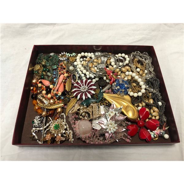 Tray Of Assorted Mixed Vintage Jewellery