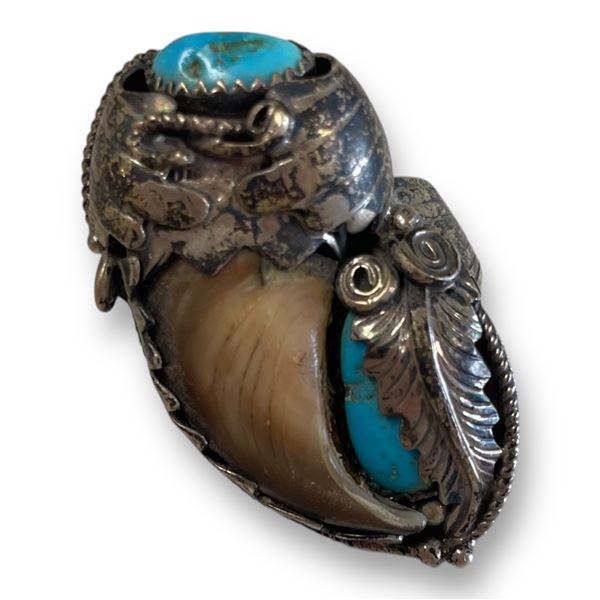 Vintage Navajo Sterling Silver Bear Claw With Turquoise & Coral Ring