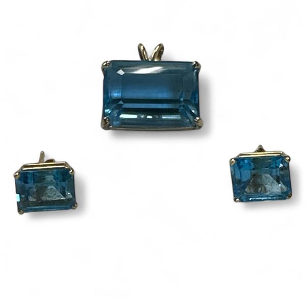 3Pc Jewellery Set: Pendant And Earrings