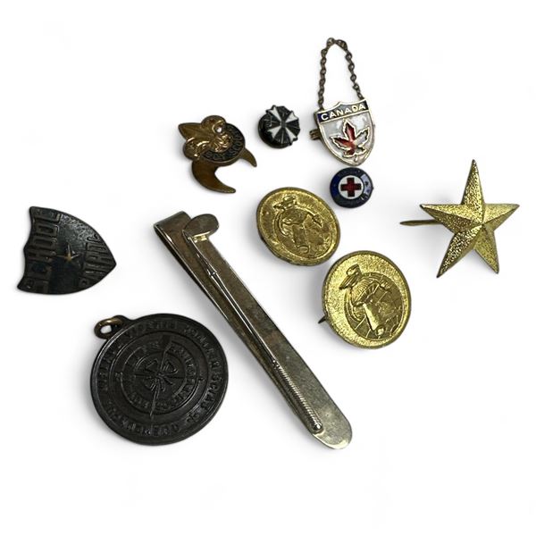 Assorted Vintage Items: Pinbacks, Pendants, Tie Clip