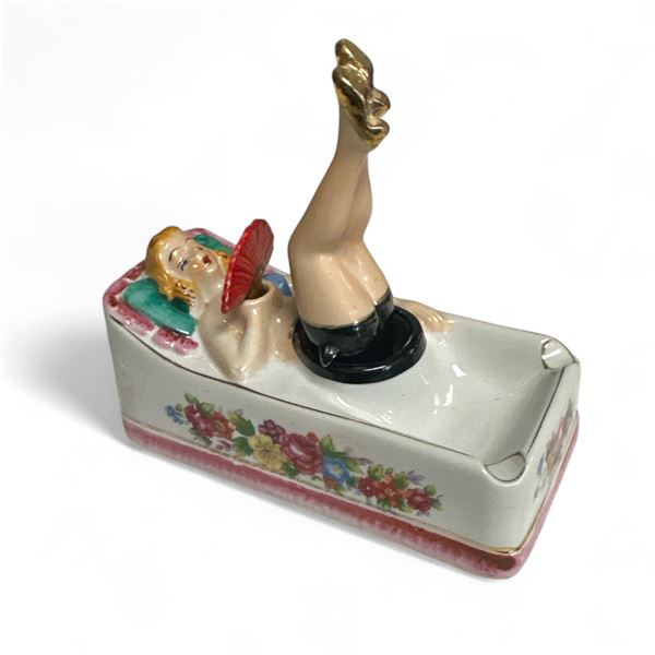 Vintage Pinup Porcelain Swaying Leg/Fan Ashtray