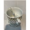 Image 3 : Vintage Porcelain Shaving Cup