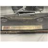 Image 2 : New In Box Maisto Special Edition Mercedes-Benz Slk 230 1:18