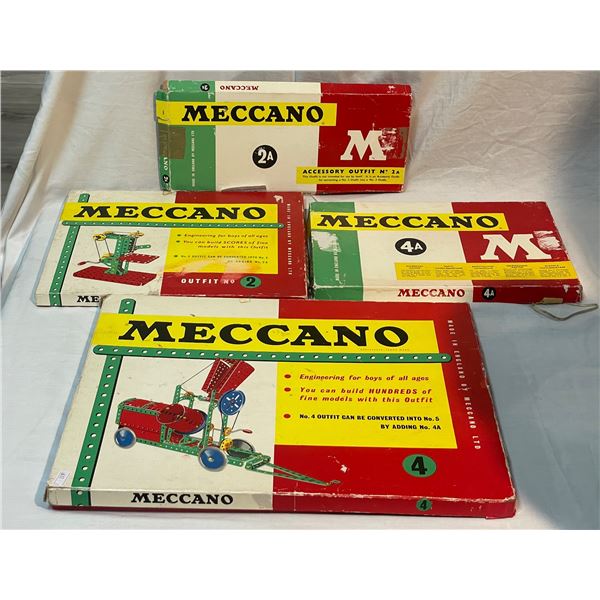4 Boxes Of Vintage Meccano Toy Accessories: 2/4/2A/4A