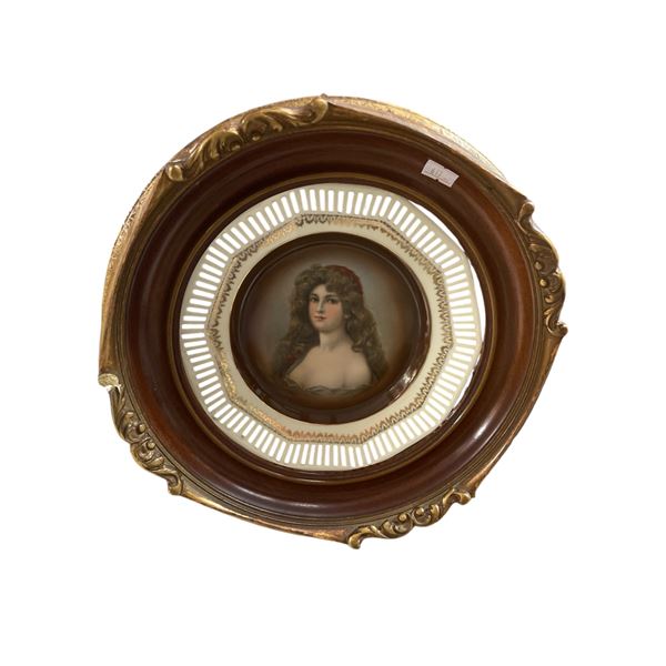 Vintage Frames Schumann Bavaria Porcelain Portrait Plate