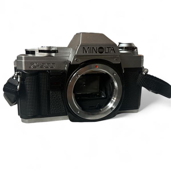 Minolta X-300 Digital Camera