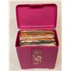 Image 1 : Lustro Ware Case With 45S Records: Stevie Wonder, Hank Wilson, & More
