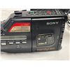 Image 4 : Vintage Sony Handycam Ccd-F401 With Accessories
