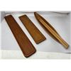 Image 1 : 3 Teak Trays And Pair Of Drumsticks