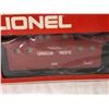 Image 2 : Lionel Canadian Pacific Lighted Caboose 6-9165