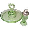 Image 2 : 2Pcs Of Vintage Uranium Glass: Shaker & Handled Dish