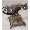 Image 2 : Antique Turntable Telephone