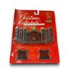 Image 2 : Assorted Model Train Accessories: Light Posts, Lamps, And More