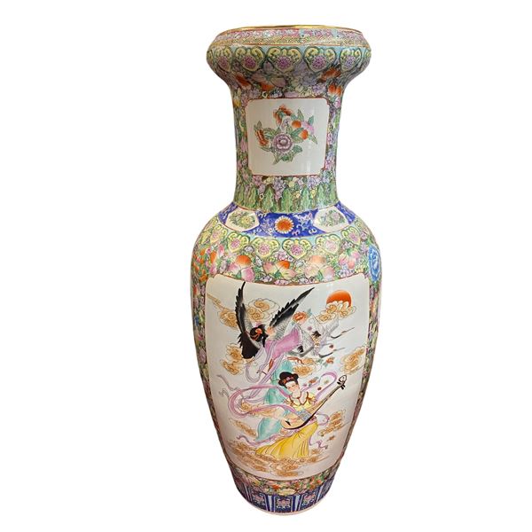 Vintage Large Decorative Chinese Porcelain Vase