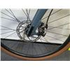 Image 8 : Diamondback Vision Gray Hybrid Bike