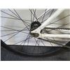 Image 2 : Ultralight 6061 White Men's Cruiser Bike