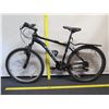 Image 8 : Schwinn Ranger Black Women's Mountain Bike w/ Back Rack
