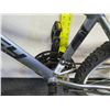 Image 8 : Huffy Rock Creek Gray Men's Mountain Bike