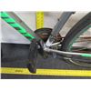Image 8 : Schwinn 700C Gray Hybrid Bike