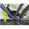 Image 8 : Schwinn Trailway Blue Hybrid Bike