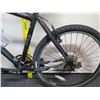 Image 8 : Specialized RST HardRock Sport Order Black Mountain Bike
