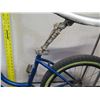 Image 8 : Schwinn Blue Girl's Cruiser Bike w/ Banana Seat