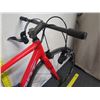 Image 8 : Giant Contend Race Red Men's Road Bike
