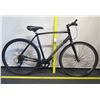 Image 1 : Diamondback Haanjo Black Men's Adventure Bike