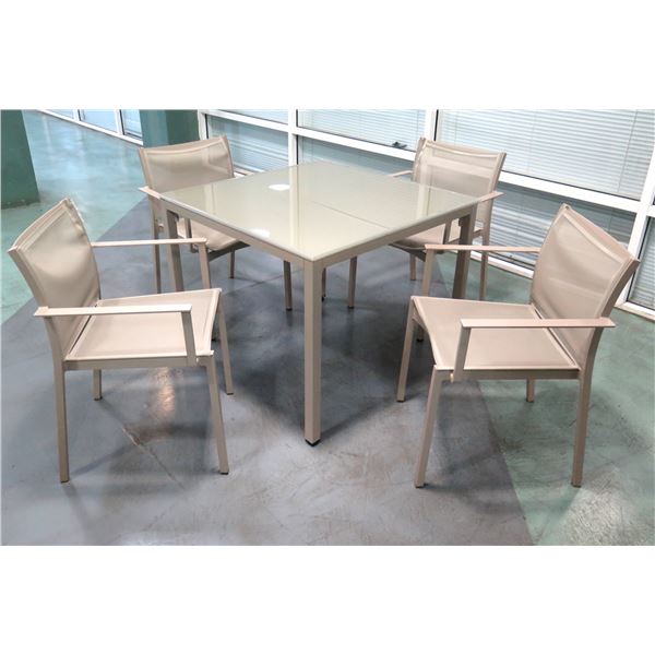 Triconfort Kettal Square Outdoor Table 36" x 36" x 29" w/ 4 Mesh Chairs 23" x 16" x 32"H