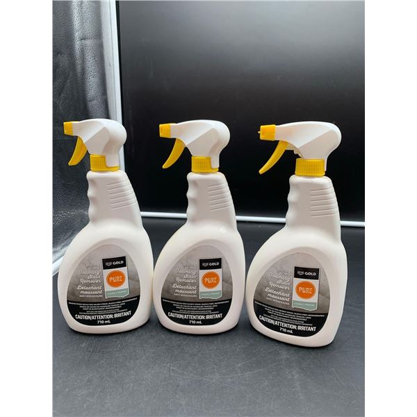 Co-op Gold Mould & Mildew Foaming Stain Remover (3 x 710ml)