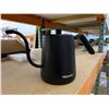 Image 2 : Black electric water kettle with temperature control