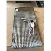 Image 2 : Olimate grey multifunctional electric heating pad 30"x16"