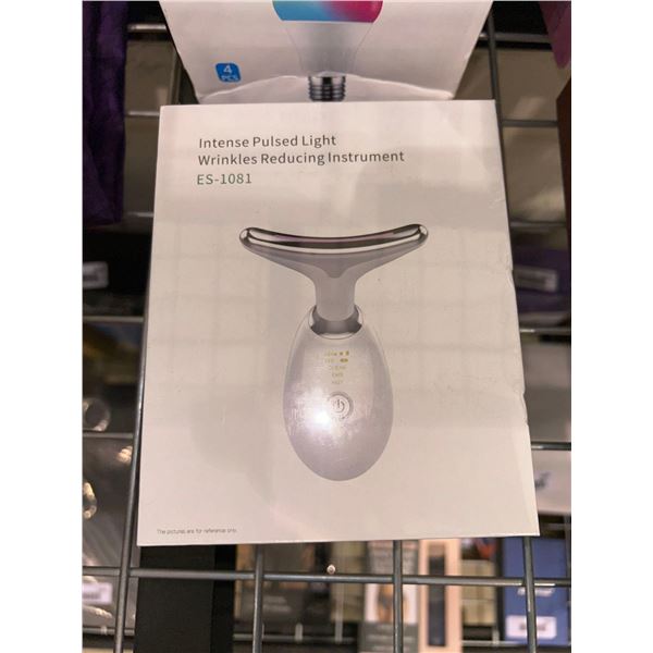 Intense pulsed light wrinkle reducing beauty device