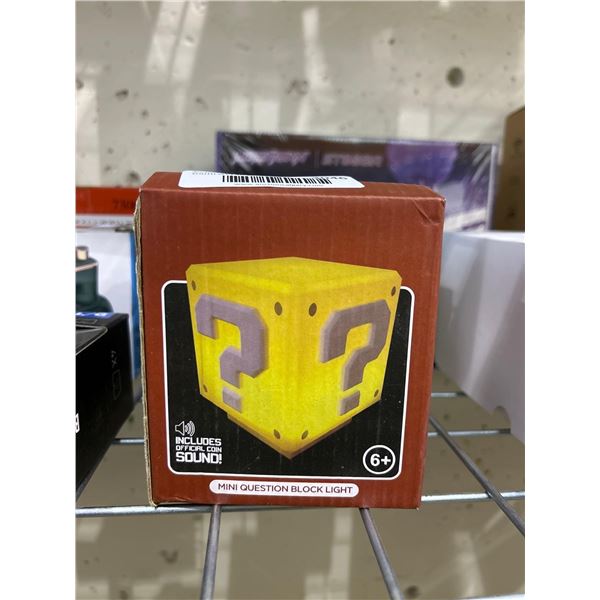 Mini Super Mario question mark cube light