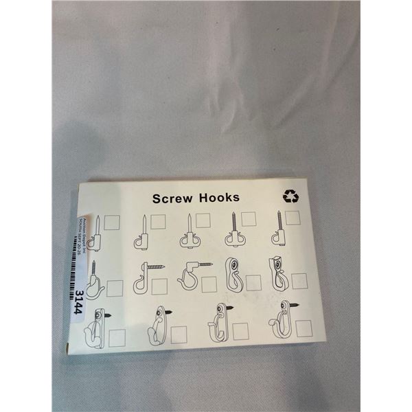 Besthouse pack of 20 Screw hooks