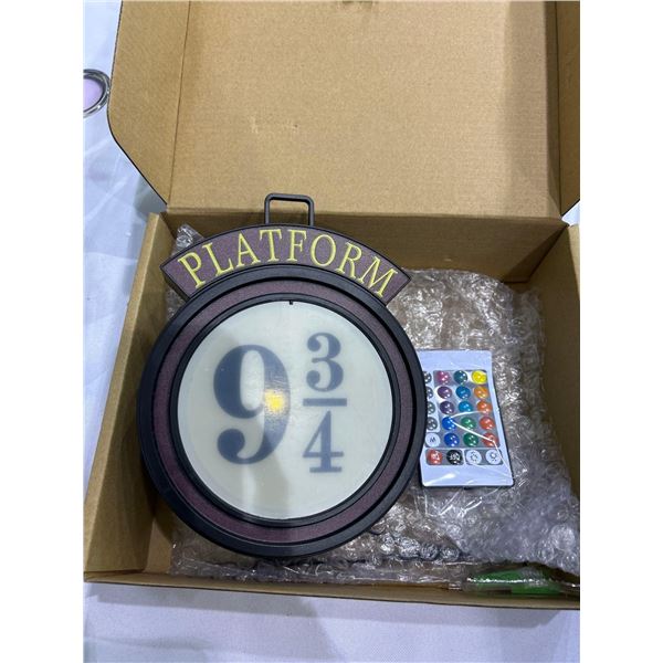 Platform 9 3/4 Light Up Sign