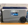 Image 2 : Igloo 90-Quart Maxcold Latitude Flip and Tow Wheeled Cooler